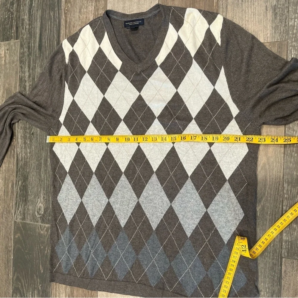 Banana Republic Sweater Mens XL Silk Cashmere Argyle Diamond Preppy Brown/gray